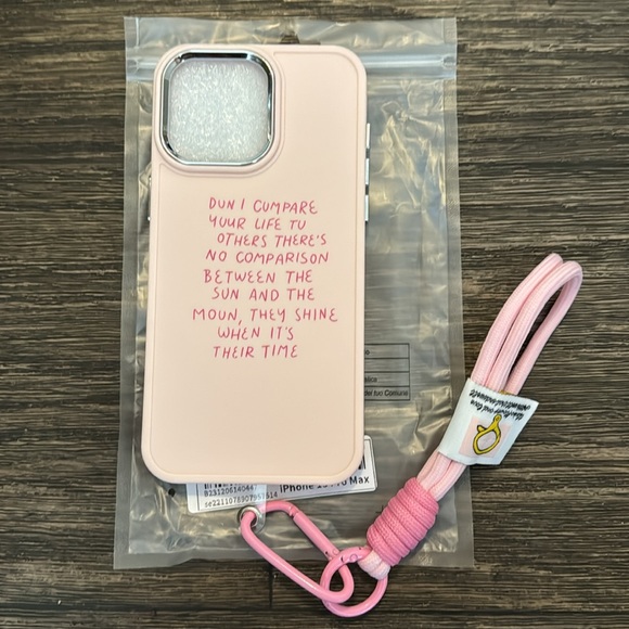 iPhone 15 pro max phone case - Picture 2 of 2